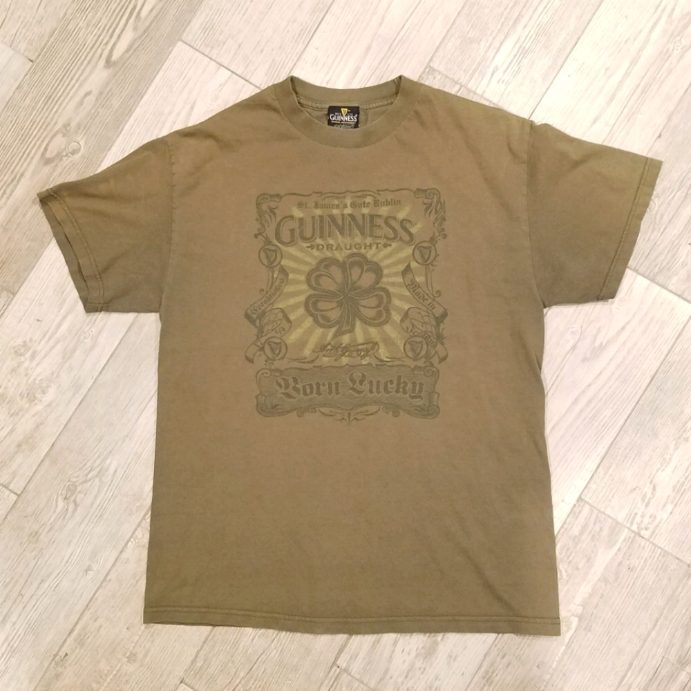 🍀GUINNESS Men's Born Lucky T-shirt 🍀